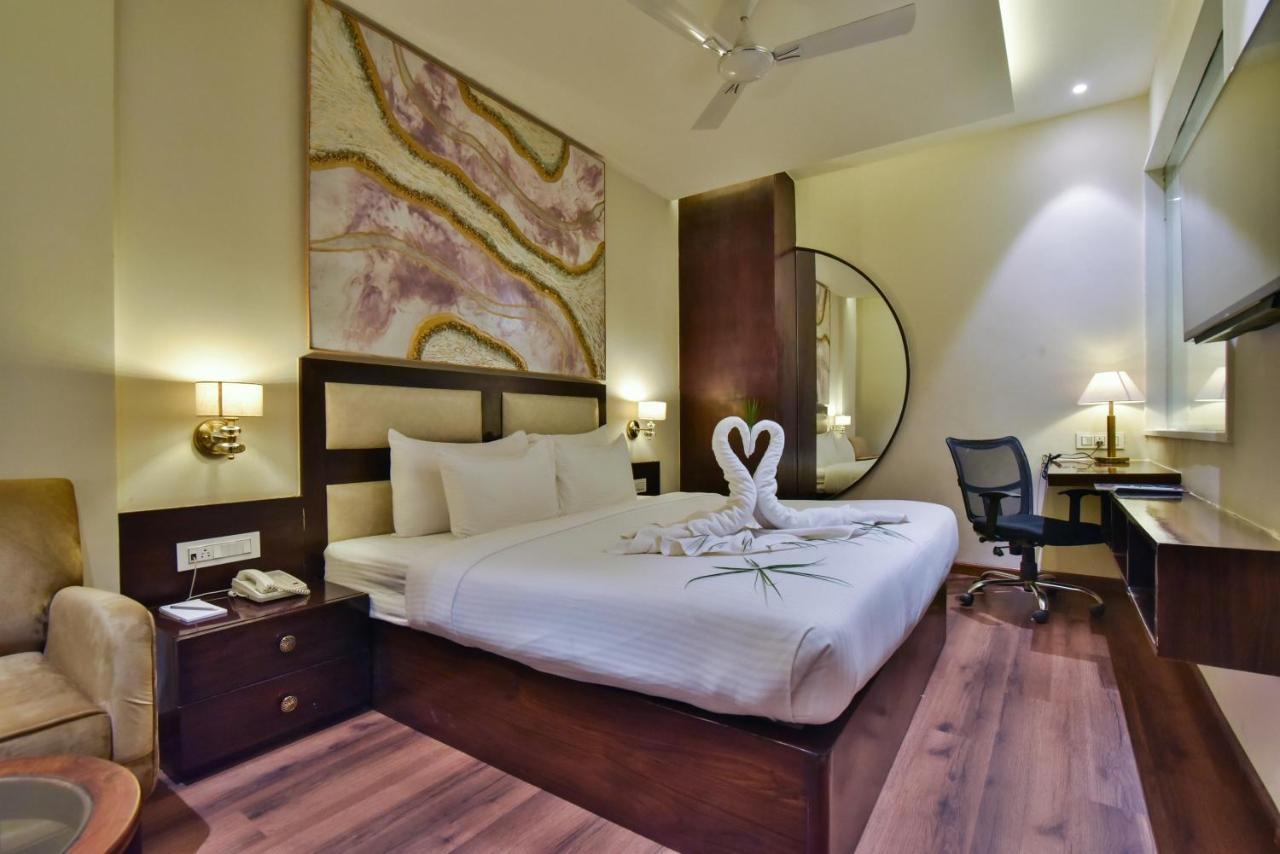 Hotel Br Grand With Nimo Club Amritsar -5 Mint From Golden Temple Zewnętrze zdjęcie