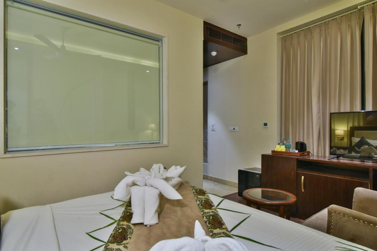 Hotel Br Grand With Nimo Club Amritsar -5 Mint From Golden Temple Zewnętrze zdjęcie